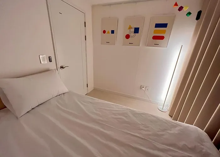 Apartment Doboy House *